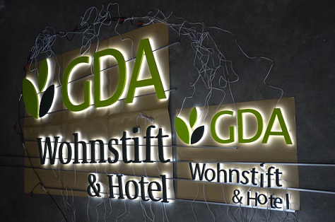 Led letters back lit Hotel GDA - ILIOSIGN