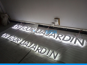 LED acrylic letters for multi-location signs - backlit - gardening shop