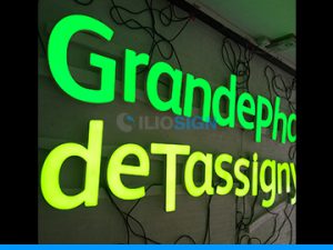 Led buchstaben für Werbung "Grande Pharmacie" Apotheke- Frontleuchter- ILIOSIGN