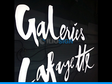 lettres LED pour enseigne grand magasin- Galeries Lafayette