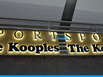 lettres LED pour enseigne magasin de vêtements - Kooples